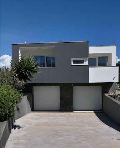 Apartments Dora Bibinje, 30 m from the sea