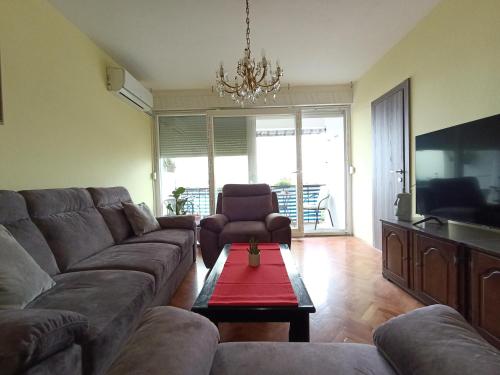 Sunshine Apartment