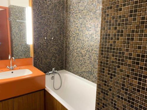 Résidence Chaviere - Studio 4 pers au pied des pistes à la Croisette - accès 3 Vallées MAE-5624