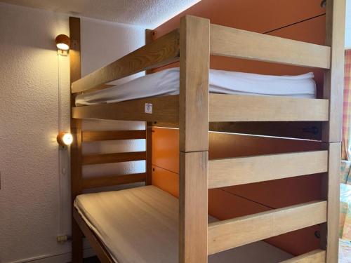 Résidence Chaviere - Studio 4 pers au pied des pistes à la Croisette - accès 3 Vallées MAE-5624