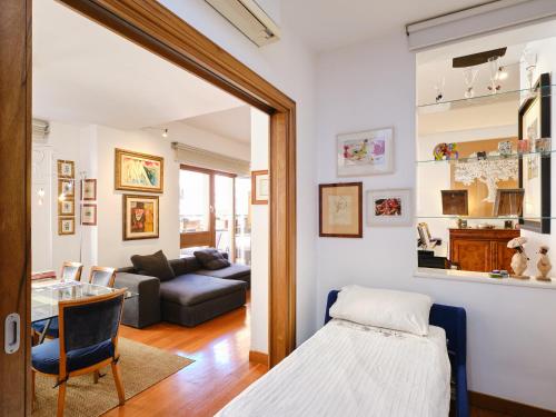 Marisol's House, Colosseo