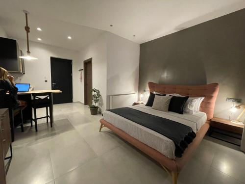 Polyxeni Suites
