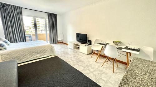 PRAIA DA ROCHA, 4ºB Jardins da Rocha, Charming Studio, near the Sea, By IG