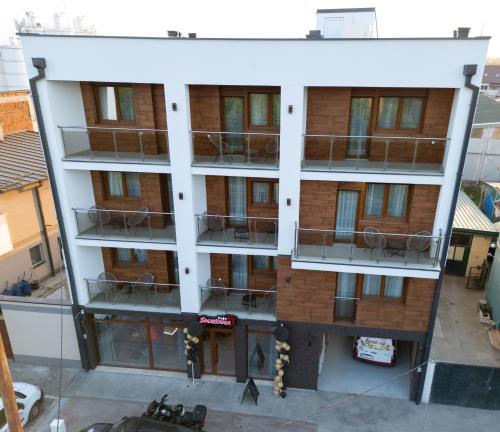 Budova, kde se apartmán nachází