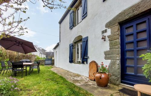 3 Bedroom Stunning Home In Groix