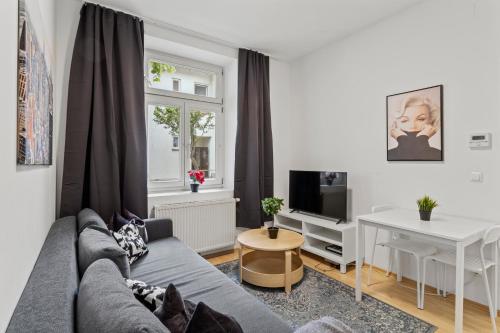 1 Bedroom Garden Apartment near Schönbrunn