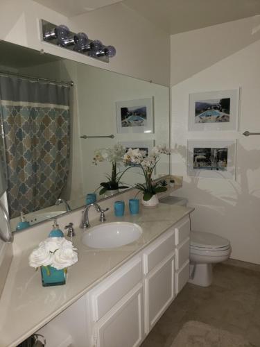 Ένα μπάνιο στο LaQuinta's FINEST Resort - Condo