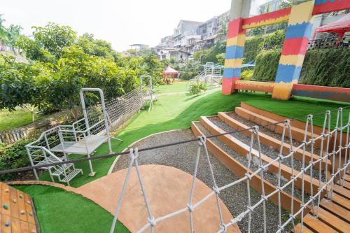 Ο χώρος παιχνιδιού για παιδιά στο Bigland Bogor Hotel Powered by Archipelago