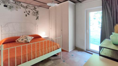 Katil atau katil-katil dalam bilik di Villa Daya by BarbarHouse