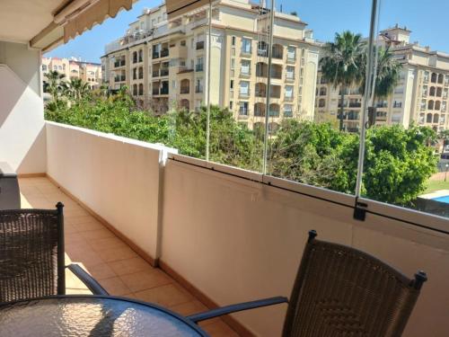 En balkon eller terrasse på Estepona Centro ¡Excelente ubicación!