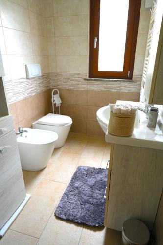 Bilik mandi di JANNUZZI HOUSE
