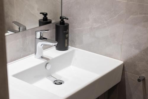 Porta Nera Private Living - adults only photo 31