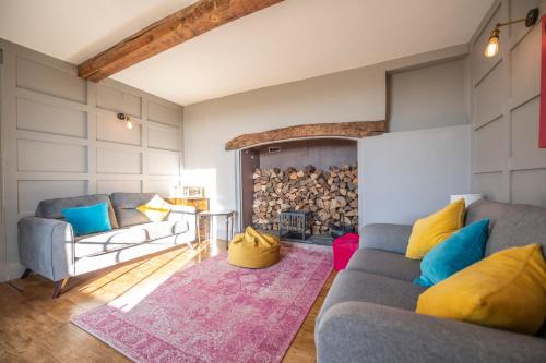Posezení v ubytování Georgian Country House -Panoramic Views -Sleeps 12