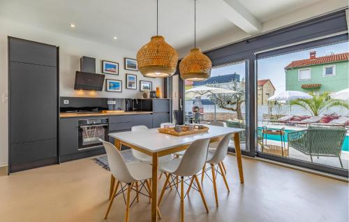 Beautiful Home In Fazana