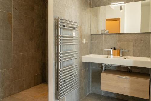 Kúpeľňa v ubytovaní Belle villa vue mer- Erbalunga à 2 pas de la plage