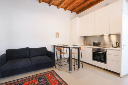 Navigli Exclusive Apartment