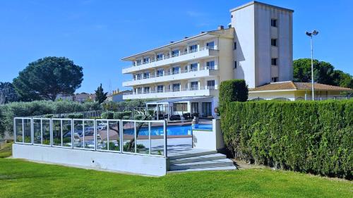 Apartamentos La Masia