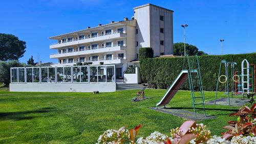 Apartamentos La Masia