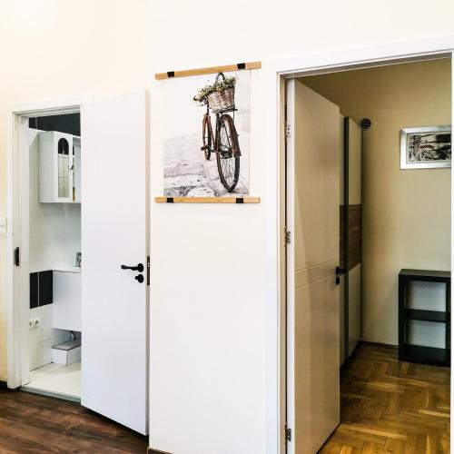Petőfi Apartment / Duplex 1052 Budapest, 6 Petőfi Sándor utca kép - 3