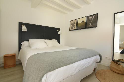 Llit o llits en una habitació de La Closerie Saint Rémy
