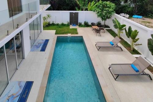 Der Swimmingpool an oder in der Nähe von Luxury MonacoVilla Private pool