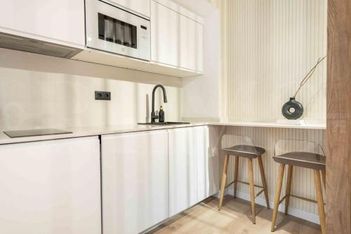 Romantic getaway studio in the center