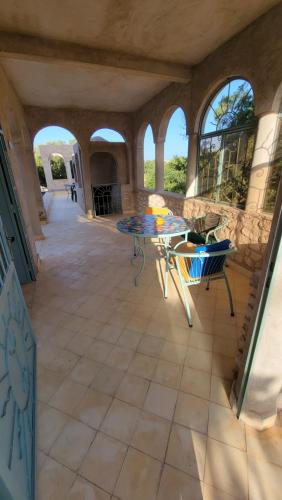 Un patio o zona al aire libre en Dar Ez-zine