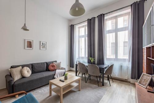 Central Deluxe Gozsdu Court Apartment 1072 Budapest, Dob utca 16 kép - 3