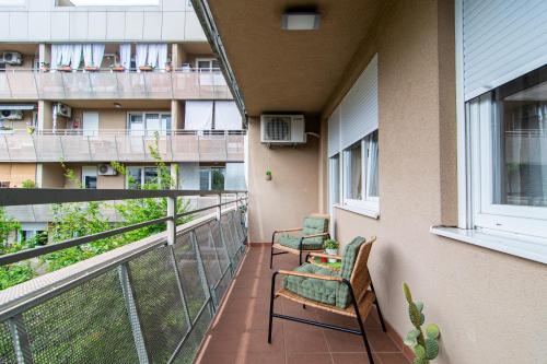 Flexible SelfCheckIns 75 - Zagreb - Garage - Loggia - New