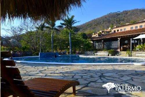 Πισίνα στο ή κοντά στο Villas de Palermo Hotel and Resort -Private Detached Houses