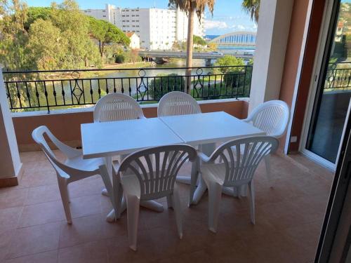 Ste Maxime T3 Terrasse vue mer et avec piscine