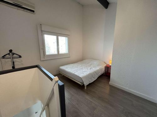Appartement T2 cabine climatisé avec garage et terrasse au Grau-du-Roi, 6 couchages, proche plage