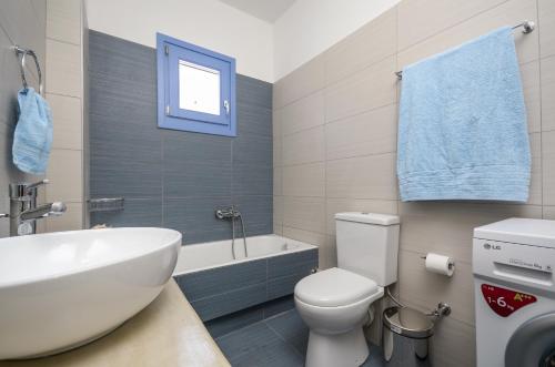 Ένα μπάνιο στο Natura Villas in Naxos
