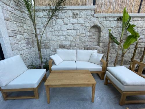 Posezení v ubytování Rhea Alaçatı Boutique Hotel