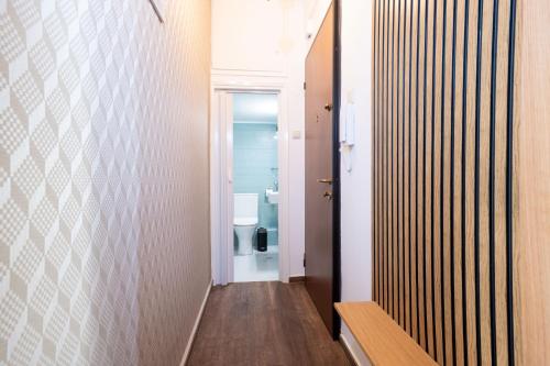 F & B Collection - Mini Studio for 2