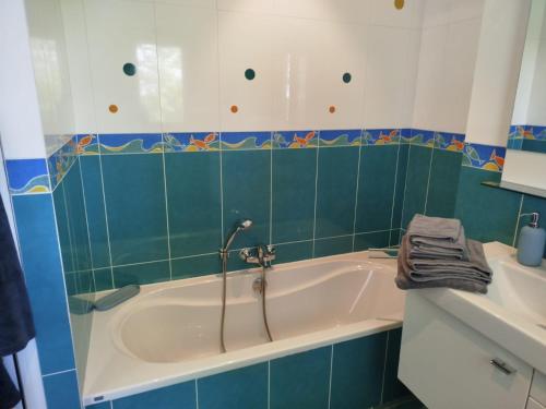 Un baño de LE LOGIS VINEA