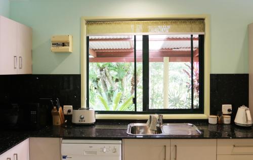 Gallery image of Rainforest Cabin in Doon Doon NSW in Commissioners Creek