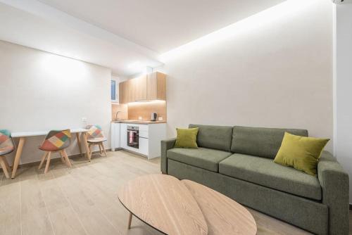 Elegant apartment in Athens