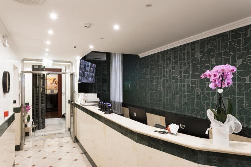 Glam Luxury Rome