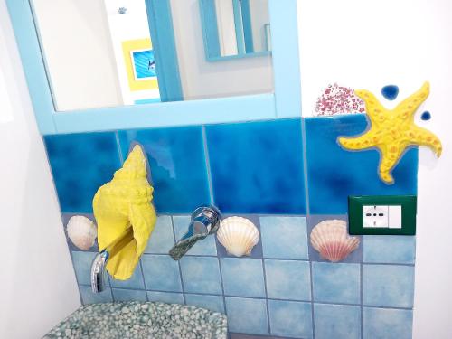 Foto dalla galleria di Villa Mondello Jacuzzi Room e Terraces Room a Mondello