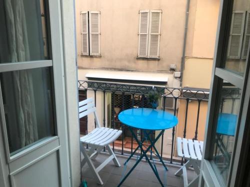 CHeZ FANNY - Ravissant 2 pièces avec balcon photo 24