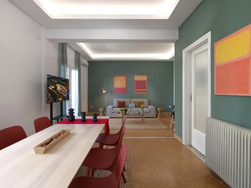 Stylish Sanctuary, Pangrati Gem Refurbished