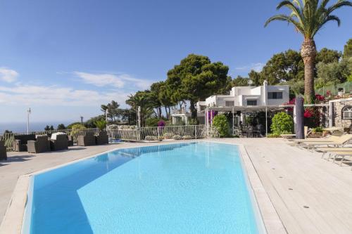 Πισίνα στο ή κοντά στο La Canostra Home - luxury villa