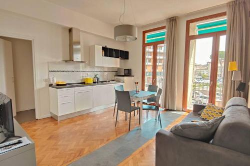 Luxury Designer Apartment