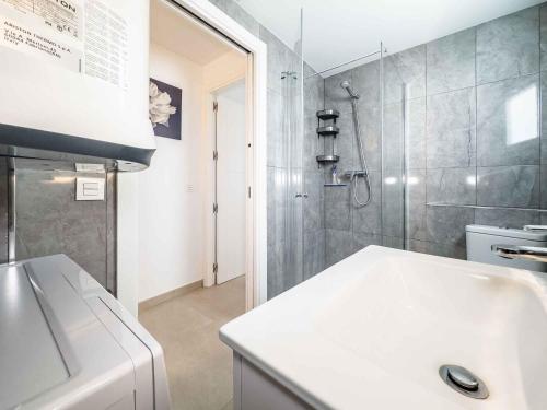 Cozy apartment in Fuengirola near the beach 1B