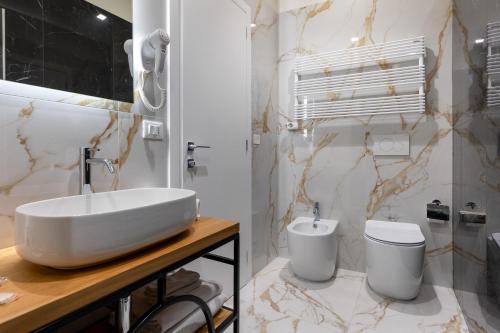 Un baño de Bologna Centrale 2
