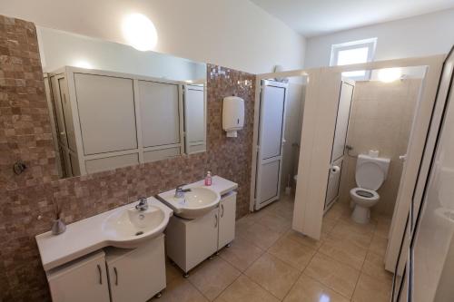 Vonios kambarys apgyvendinimo įstaigoje Hotel Ivanković