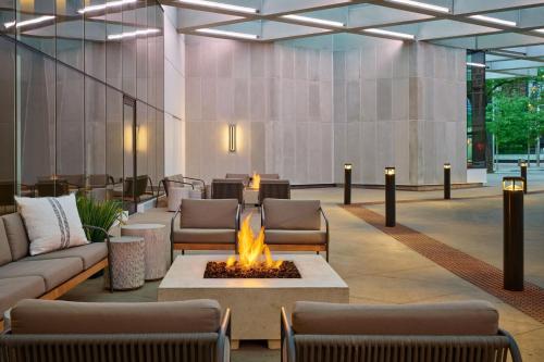Sheraton Denver Downtown Hotel Image