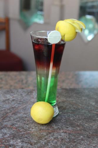 Bebidas en Emilio Hotel