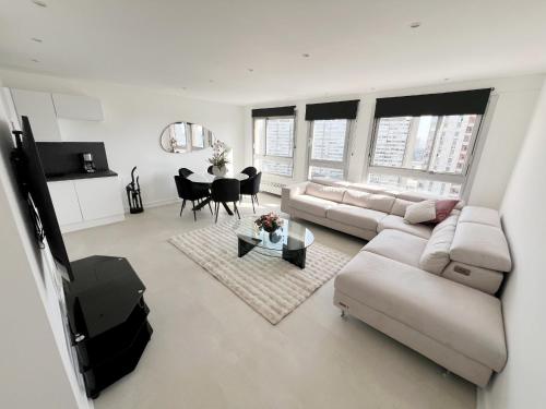 Chic 2 Rooms Paris13 with view